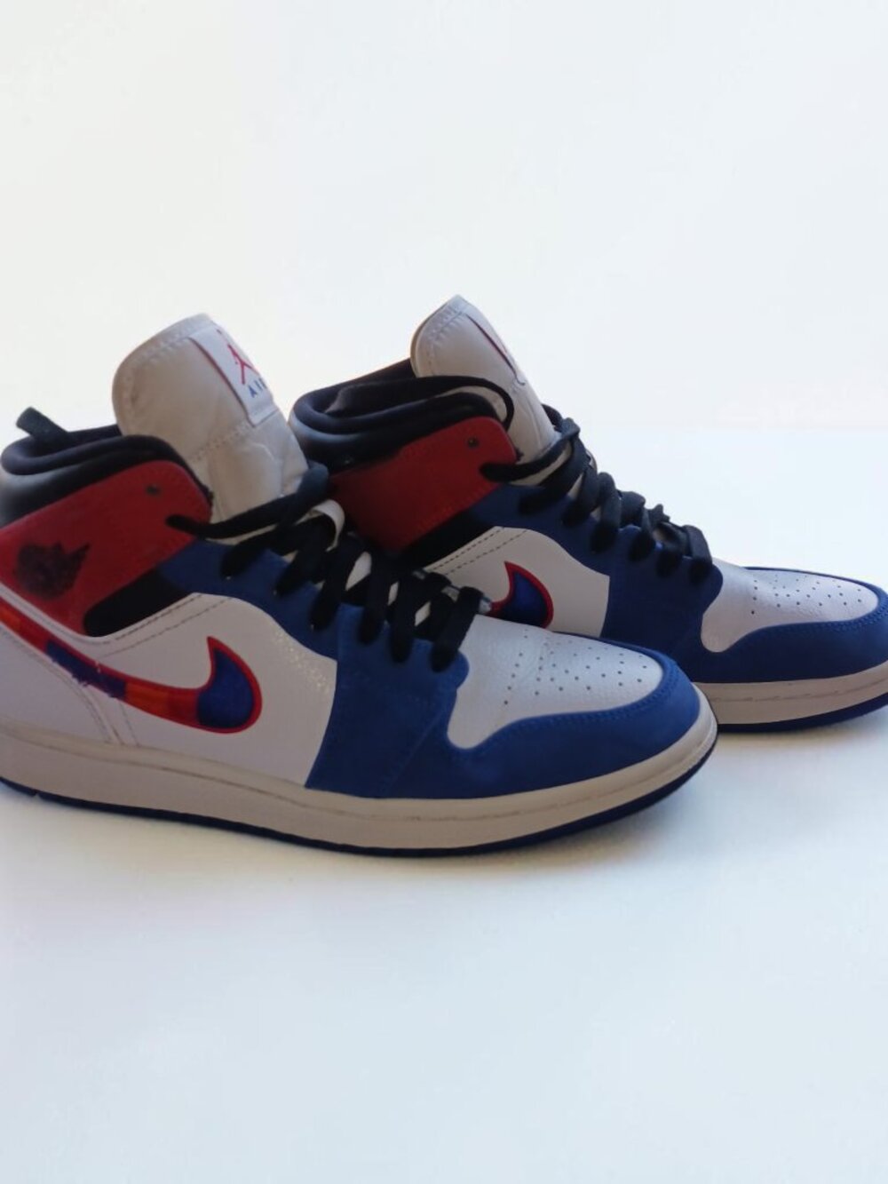 Nike Air Jordan 1 Mid USA Olympic Red White Blue Women's Size 7